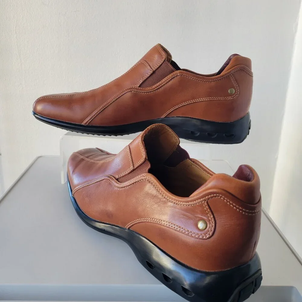 Men's Dress Casual Shoe Brown Cole Haan Bicycle Toe Loafer (Size: 11M)